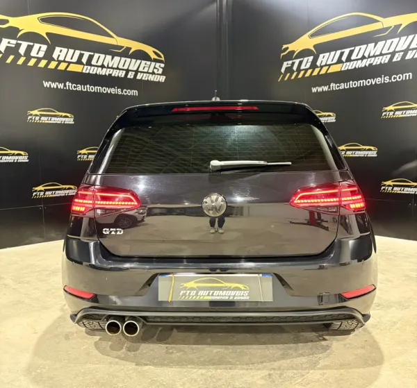 Volkswagen Golf 2.0 TDi GTD DSG 4