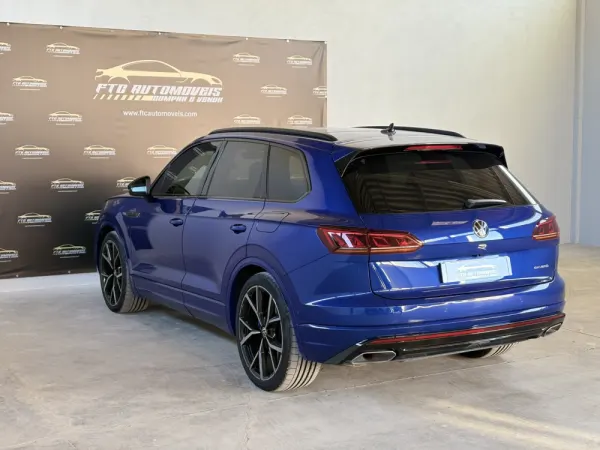 Volkswagen Touareg 3.0 TSI e-Hybrid R 5