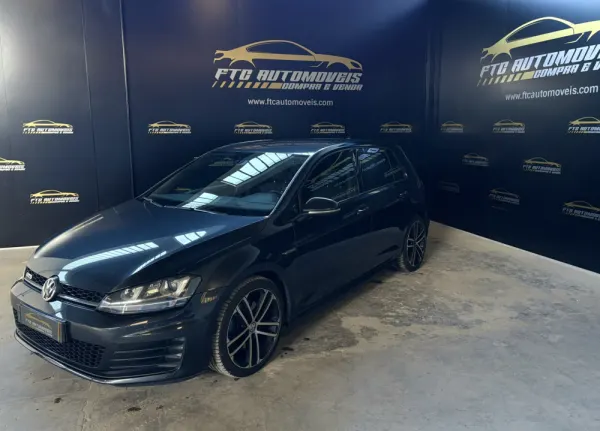 Volkswagen Golf 2.0 TDi GTD 2