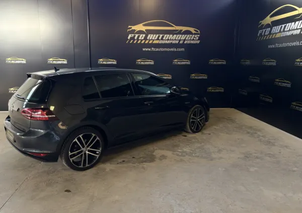 Volkswagen Golf 2.0 TDi GTD 5