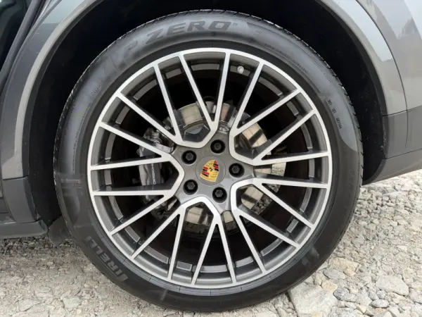Porsche Cayenne Coupé E-Hybrid Tiptronic S Platinum Edition 18