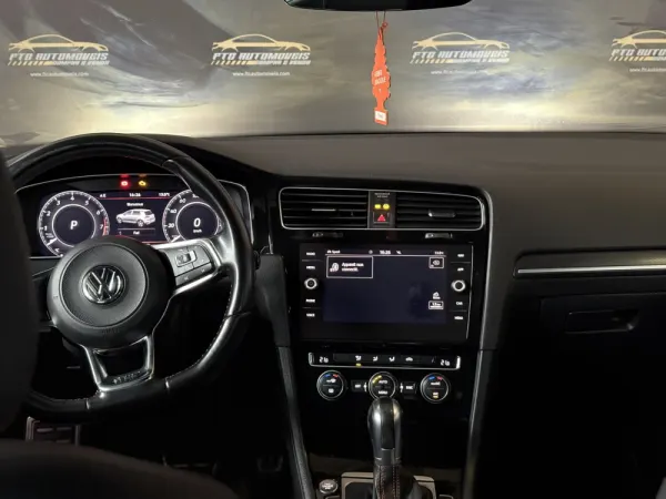 Volkswagen Golf 2.0 TSI GTI DSG Performance 7