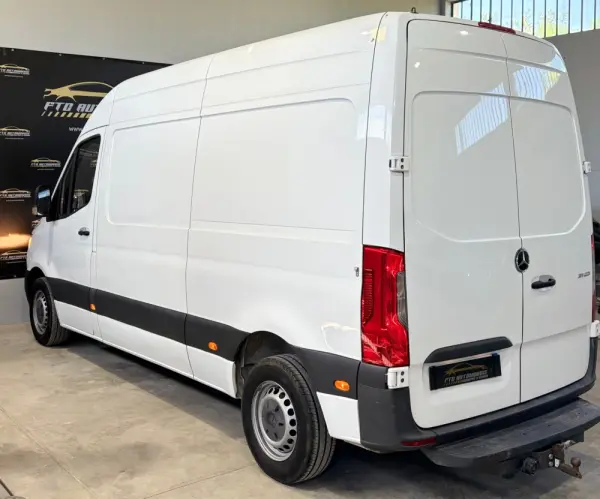 Mercedes-Benz Sprinter 311 CDI/37 CD 5
