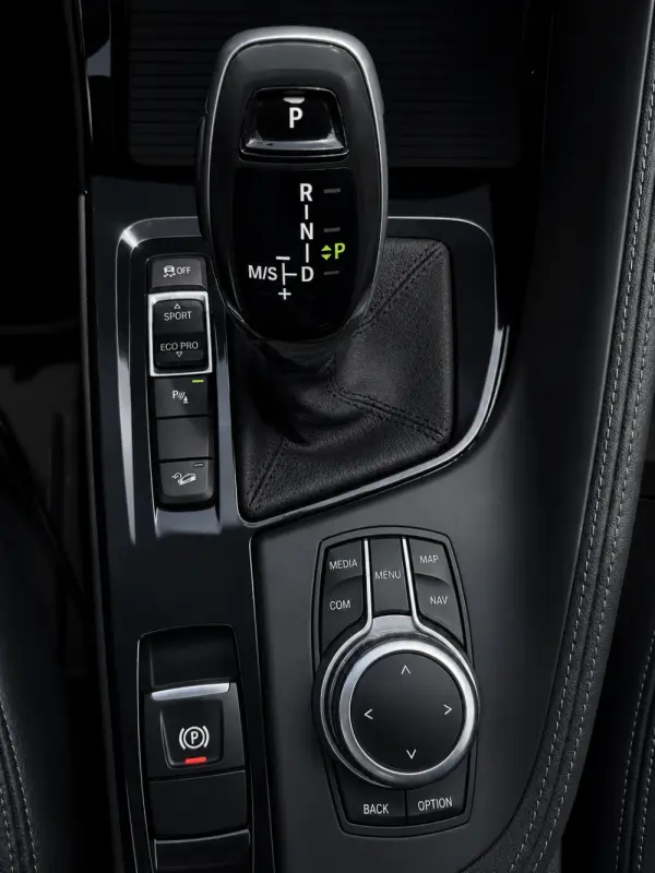 BMW X2 20 d xDrive Auto Advantage 7