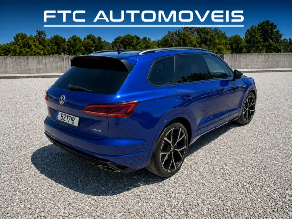 Volkswagen Touareg 3.0 TSI e-Hybrid R 4