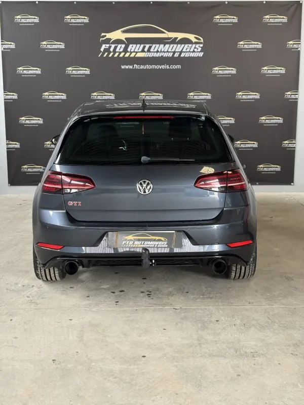 Volkswagen Golf 2.0 TSI GTI DSG Performance 4