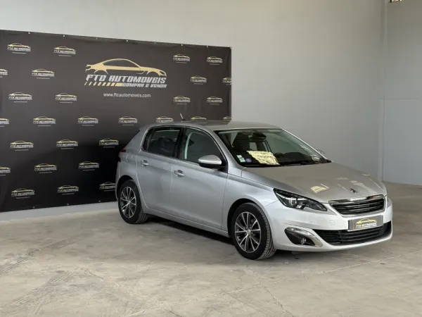 Peugeot 308 1.2 PureTech Style 2