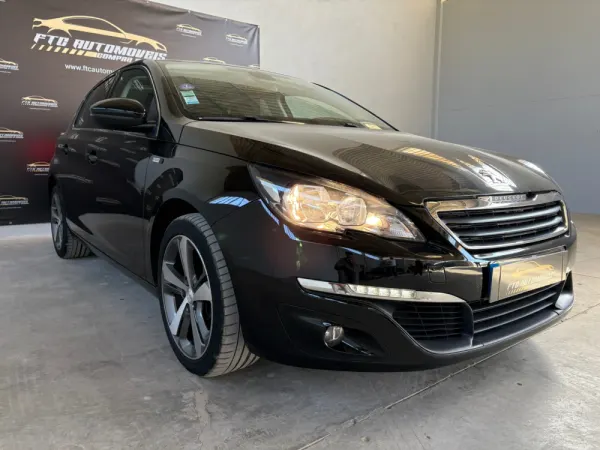 Peugeot 308 1.2 PureTech Style J17 2