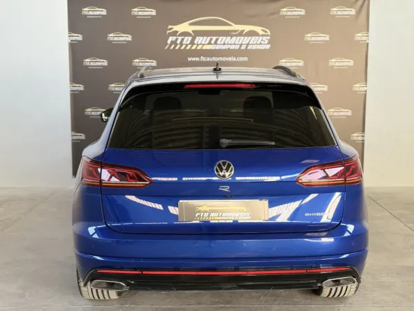 Volkswagen Touareg 3.0 TSI e-Hybrid R 4
