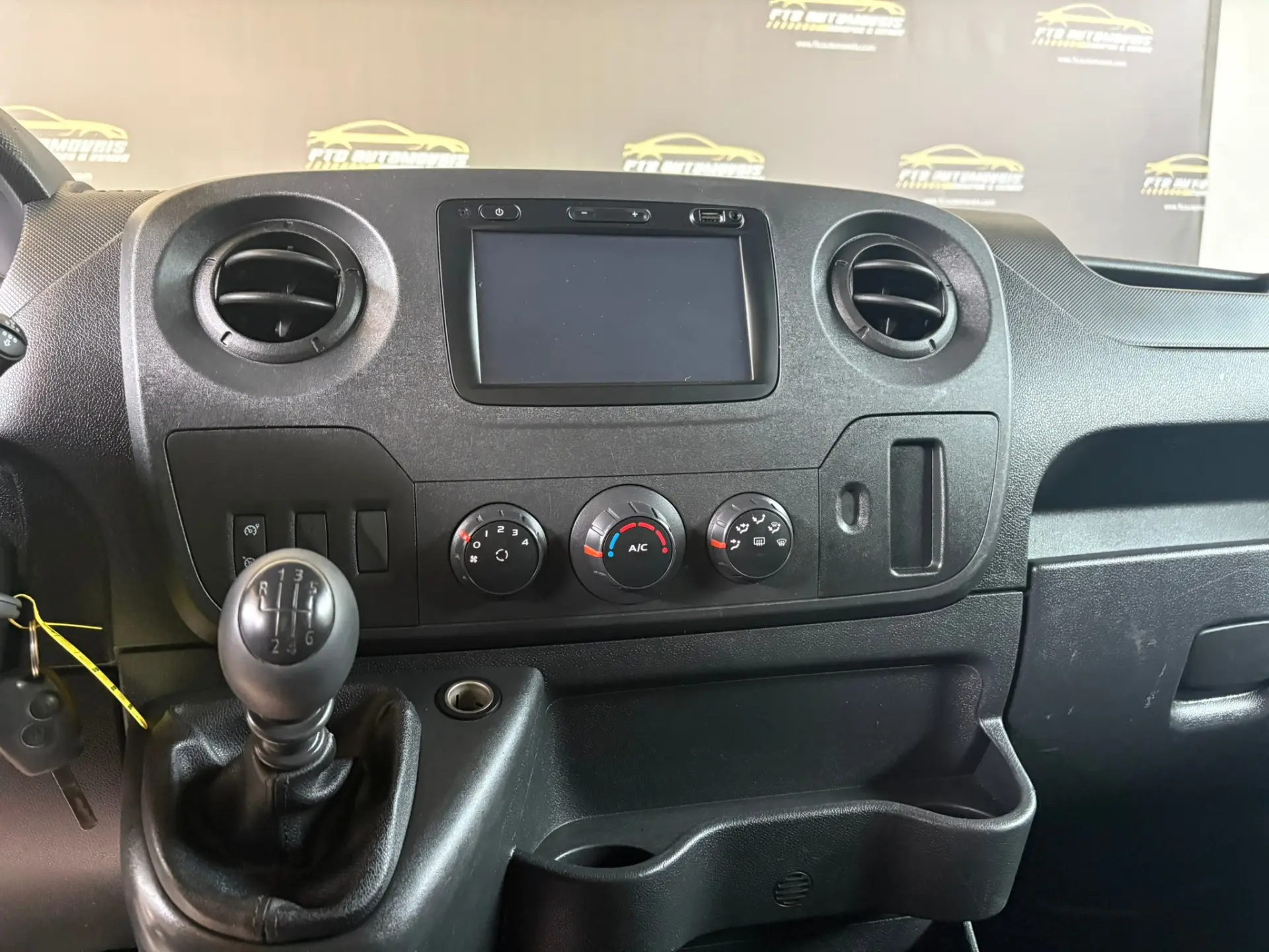 Opel Movano OPEL MOVANO 2.3 130CV BASCULANTE 9