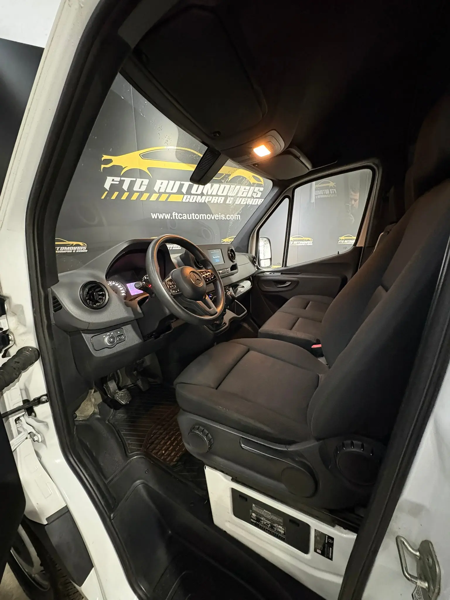 Mercedes-Benz Sprinter Sprinter L2H2 215 Cdi 8