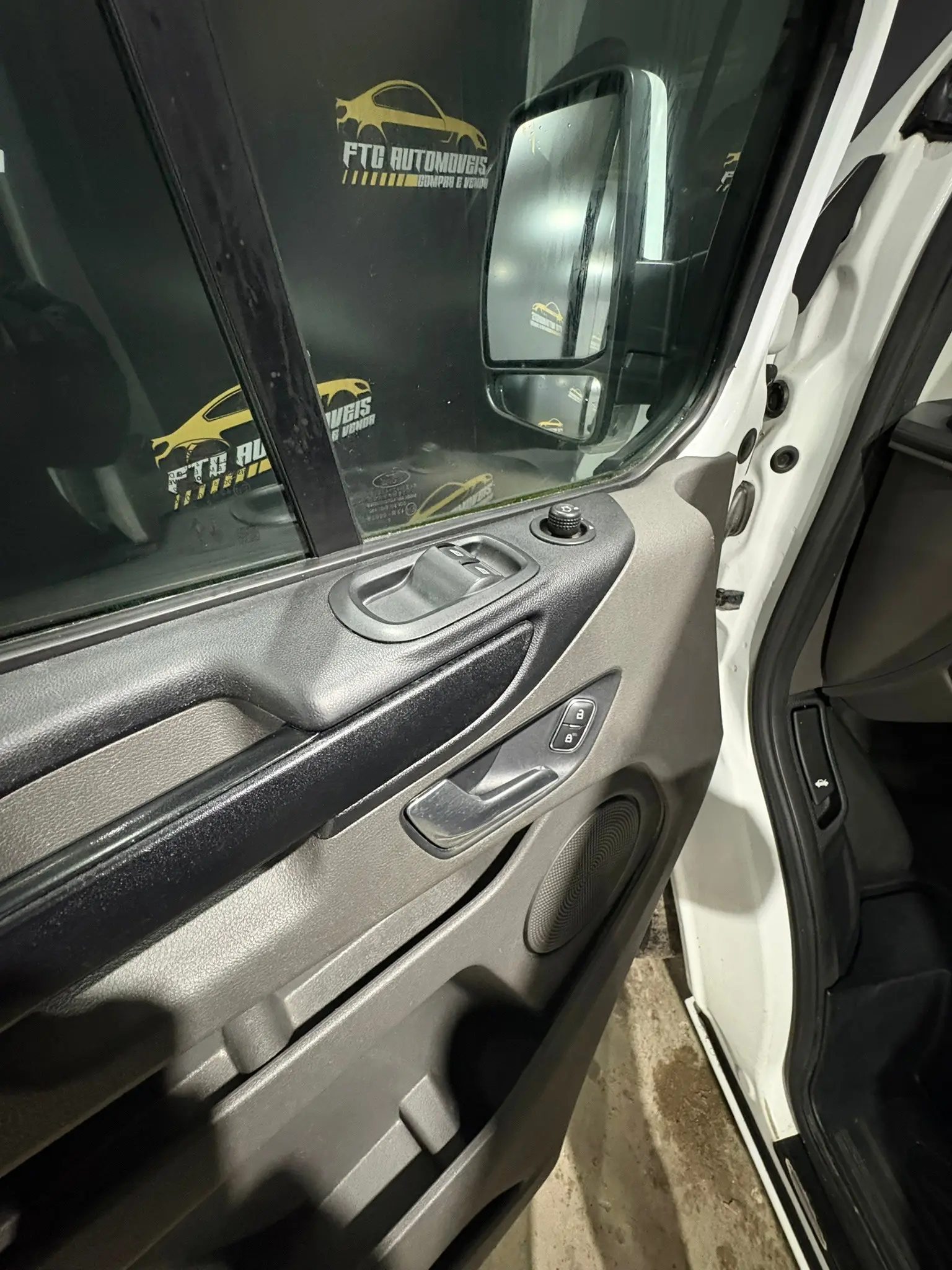 Ford Transit Custom 2.0 EcoBlue L1H1 130CV 8