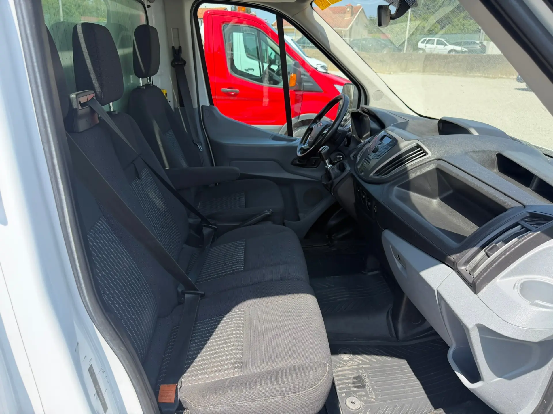 Ford Transit FORD TRANSIT 2.0 130CV BASCULANTE 7