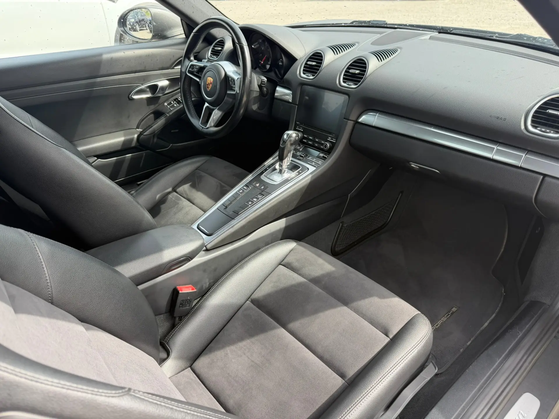 Porsche 718 Cayman 2.0 Style Edition PDK 8