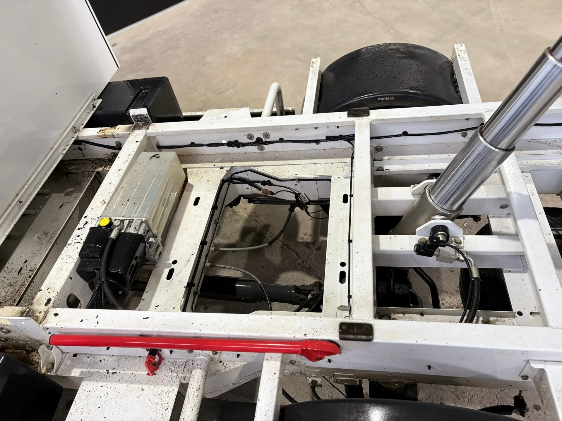 Renault Master 2.3 145cv Basculante 10