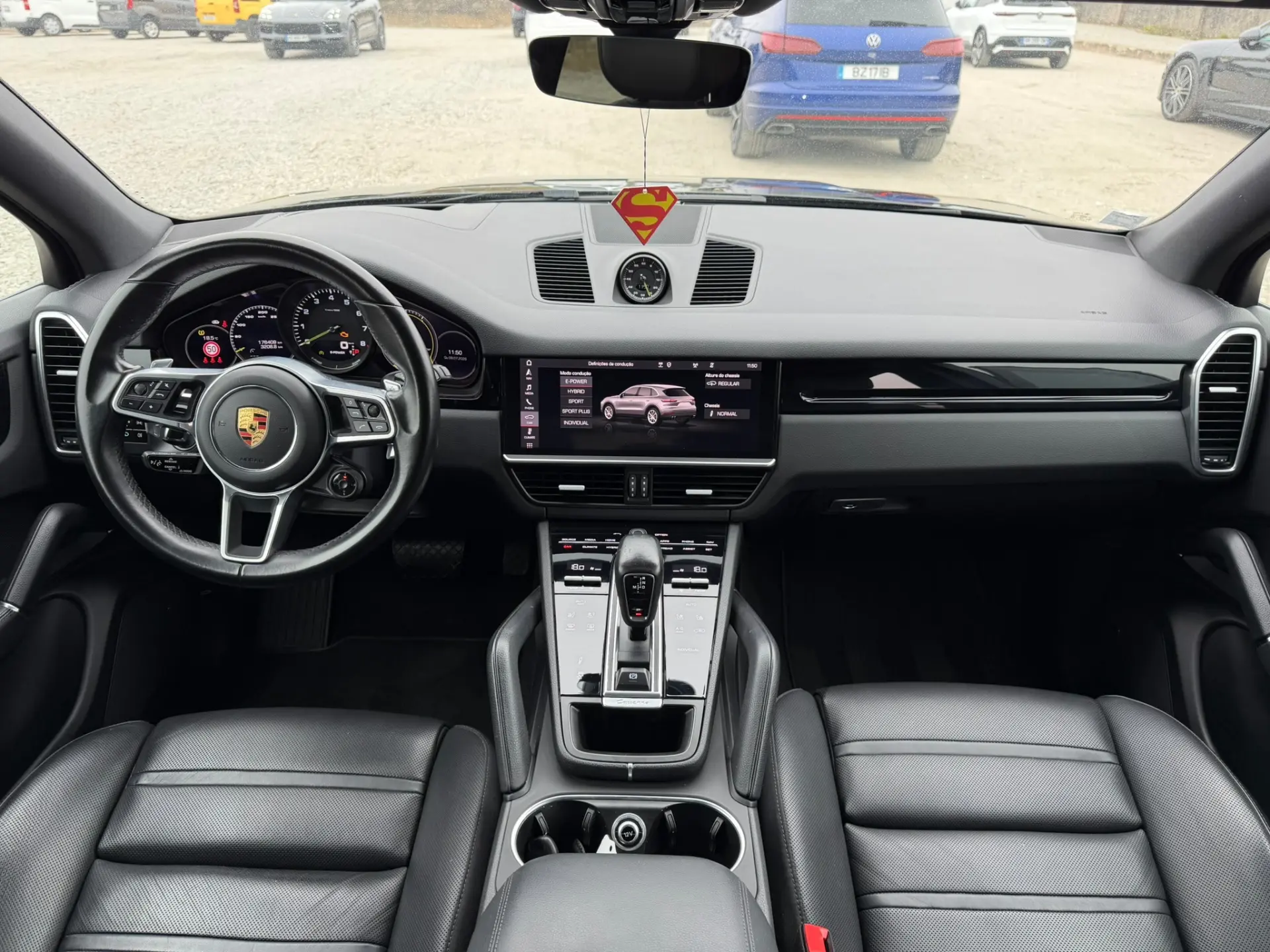 Porsche Cayenne E-Hybrid Platinum Edition 7