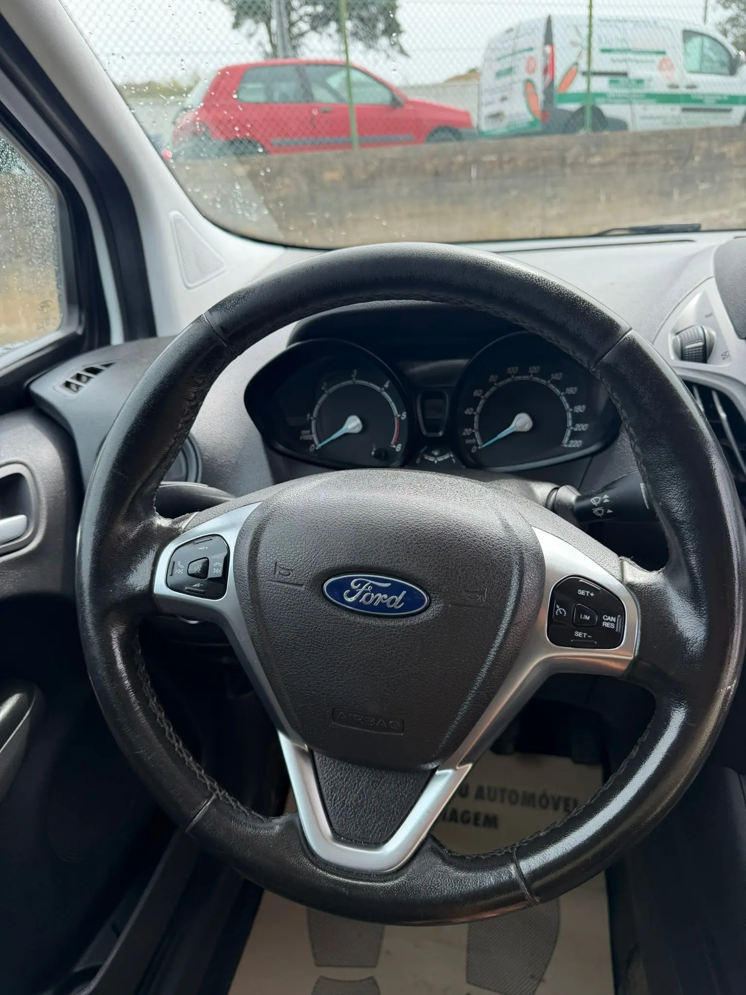 Ford Courier Transit Courier 1.5 75cv 11