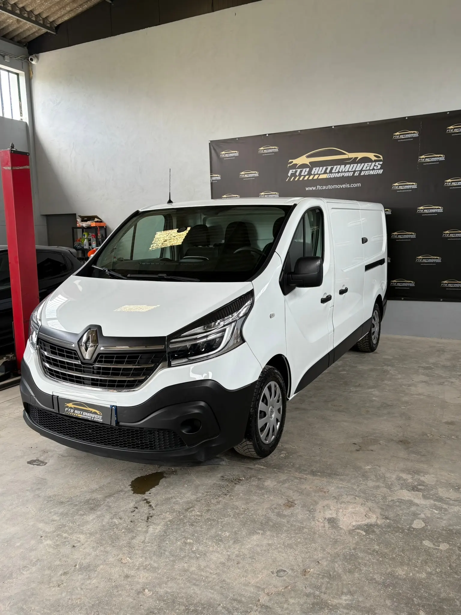 Renault Trafic 2.0 dCi L2H1 1.2T G.Life SS 3