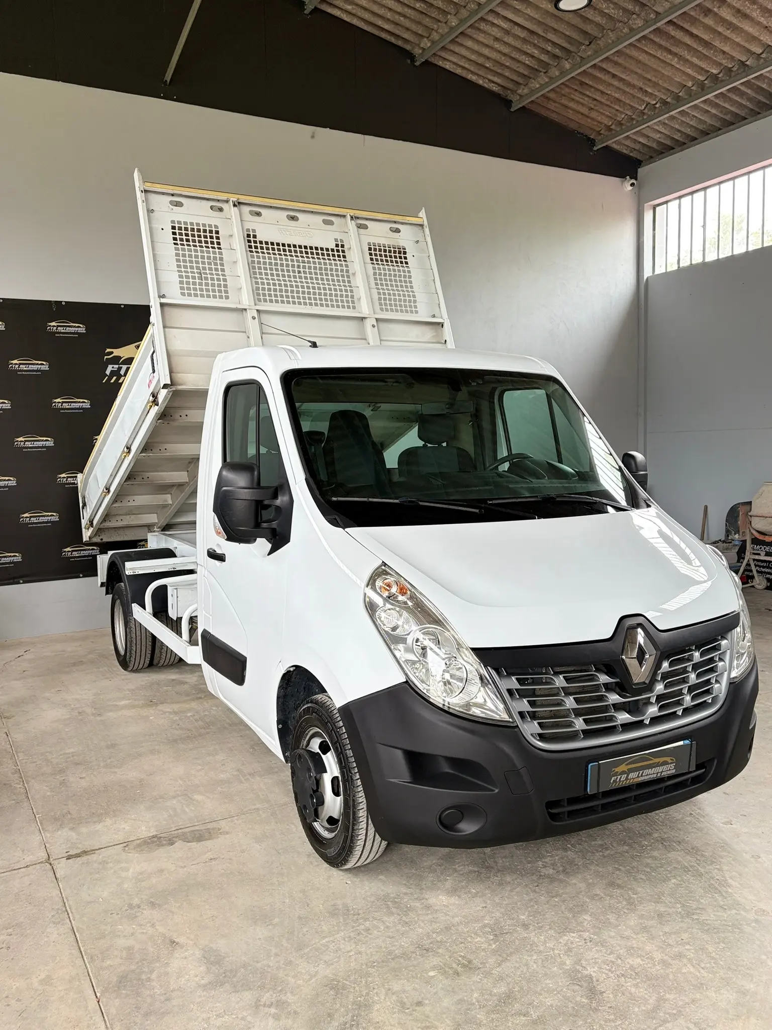 Renault Master 2.3 dCi L3 3.5T CD Cx.Basc.Traseira Extra Light 3