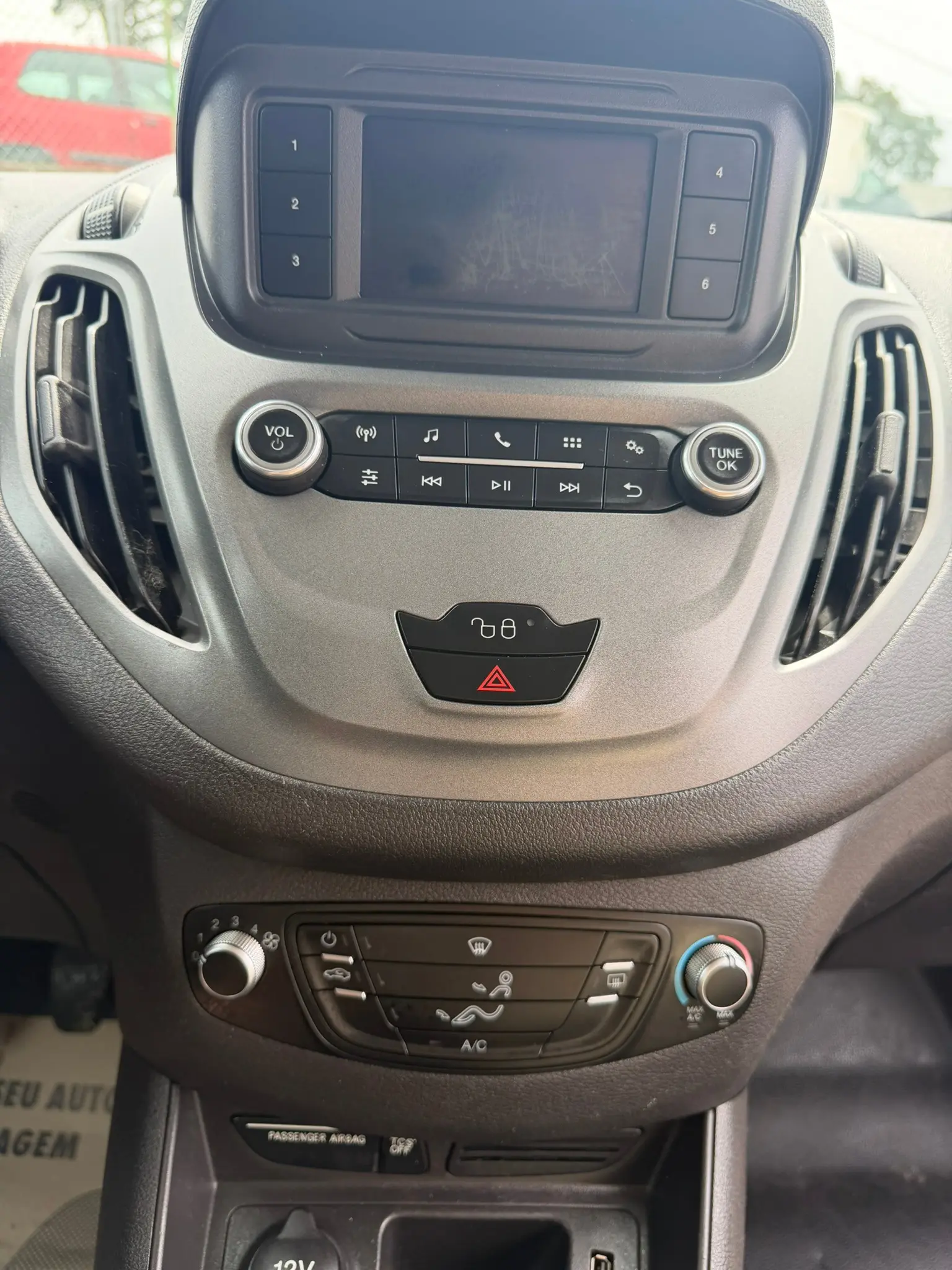 Ford Courier Transit Courier 1.5 75cv 10