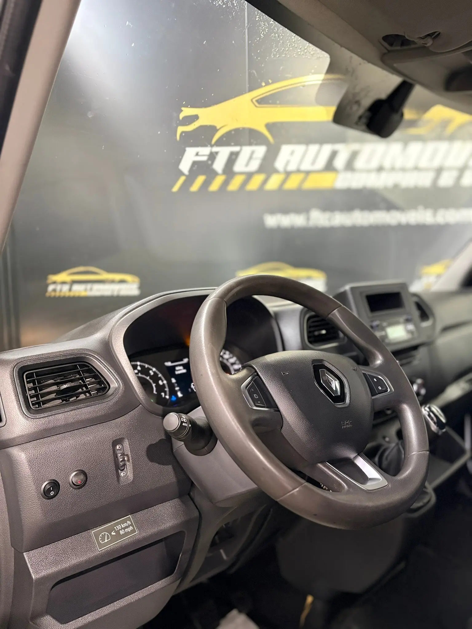 Renault Master 2.3 145cv Basculante 12