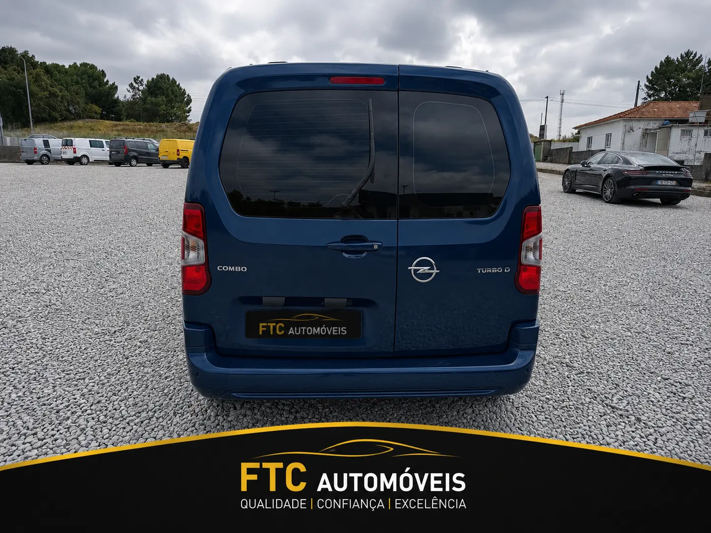 Opel Combo Opel Combo cargo L2H1 1.5 130 Cv Pack Business 3 4