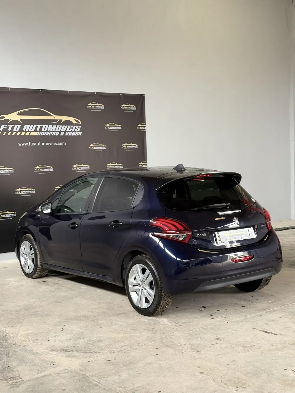 Peugeot 208 1.2 PureTech Active 6