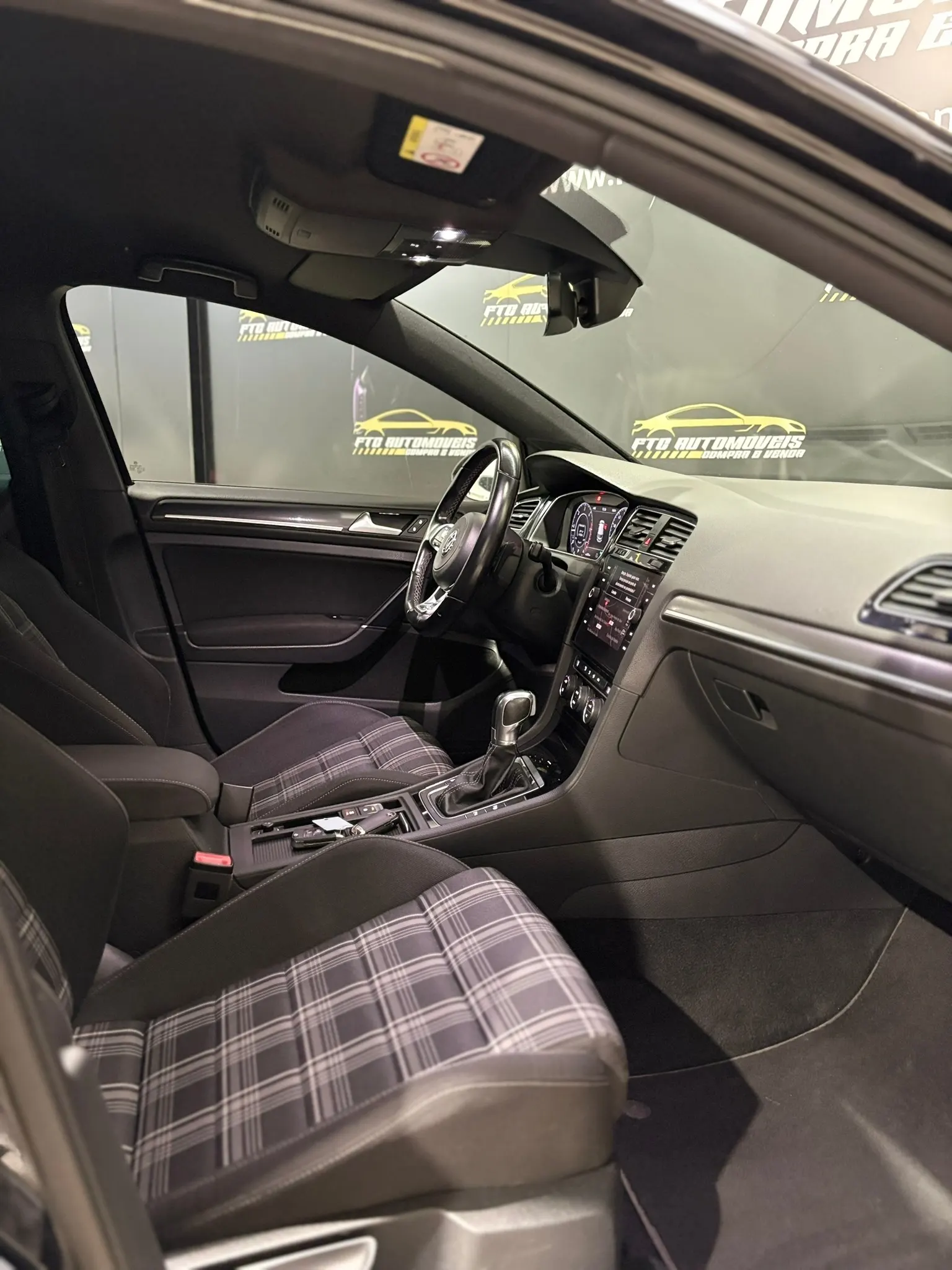 Volkswagen Golf 2.0 TDi GTD DSG 15