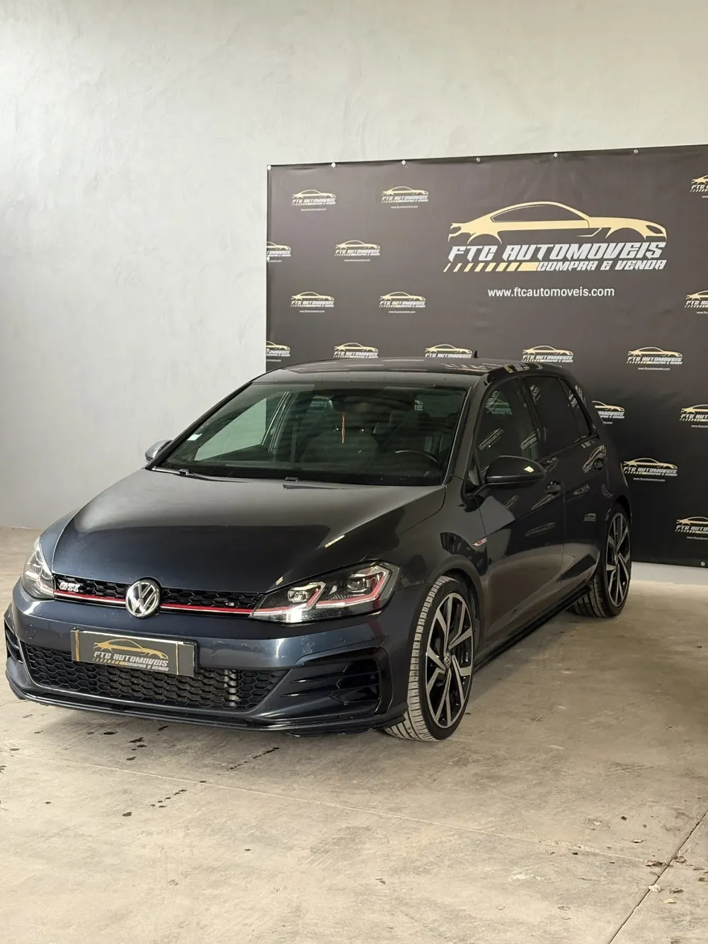 Volkswagen Golf 2.0 TSI GTI DSG Performance 3