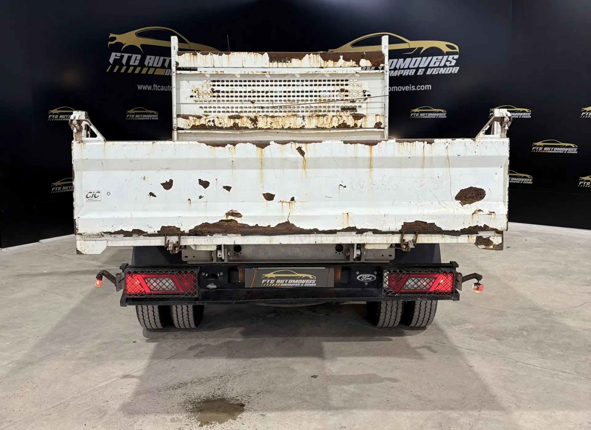 Ford Transit Caixa  Aberta Basculante 4