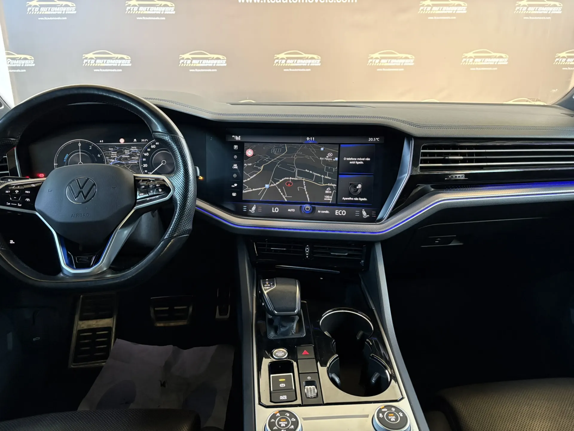 Volkswagen Touareg 3.0 TSI e-Hybrid R 7