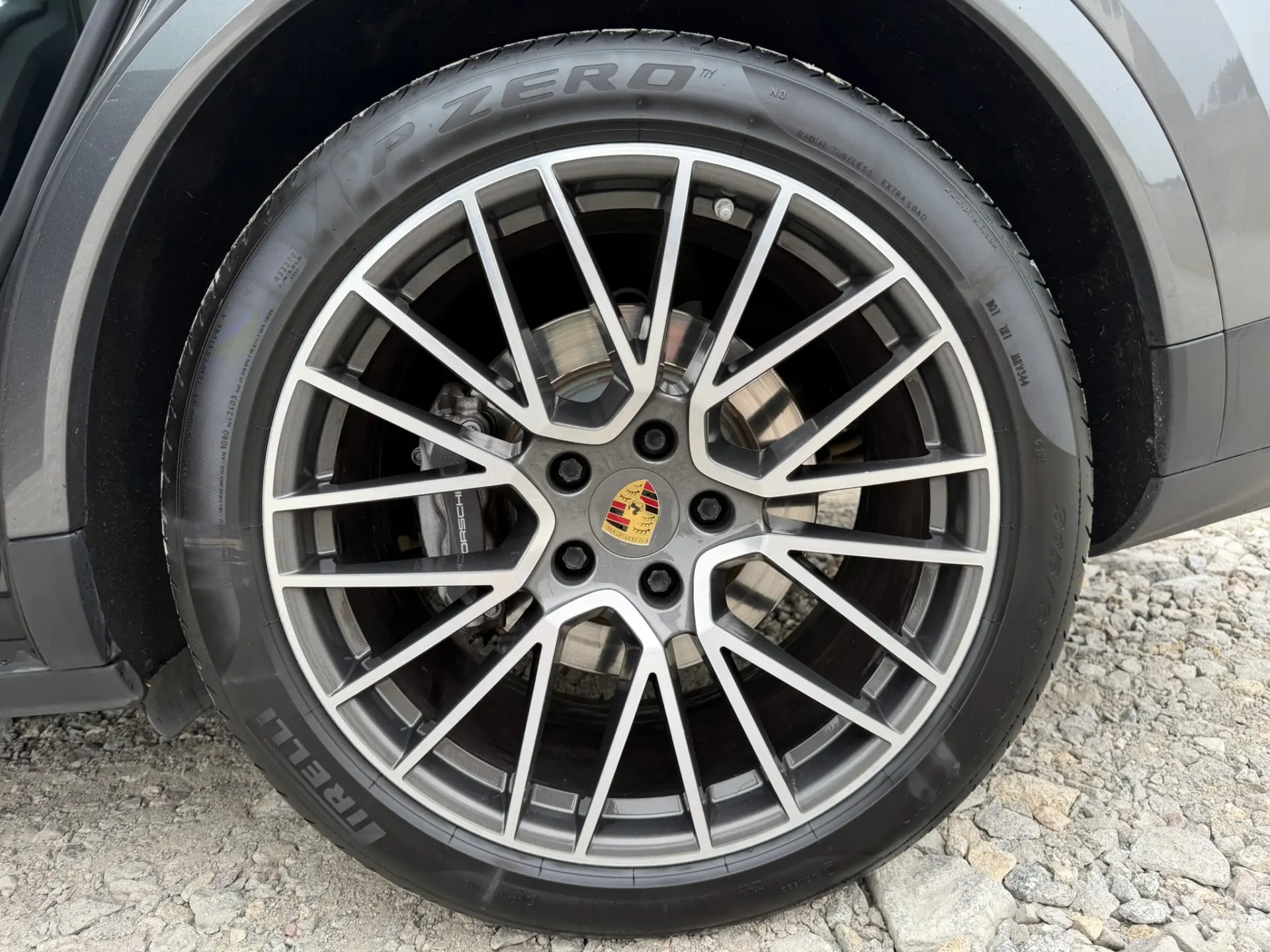 Porsche Cayenne Coupé E-Hybrid Tiptronic S Platinum Edition 18
