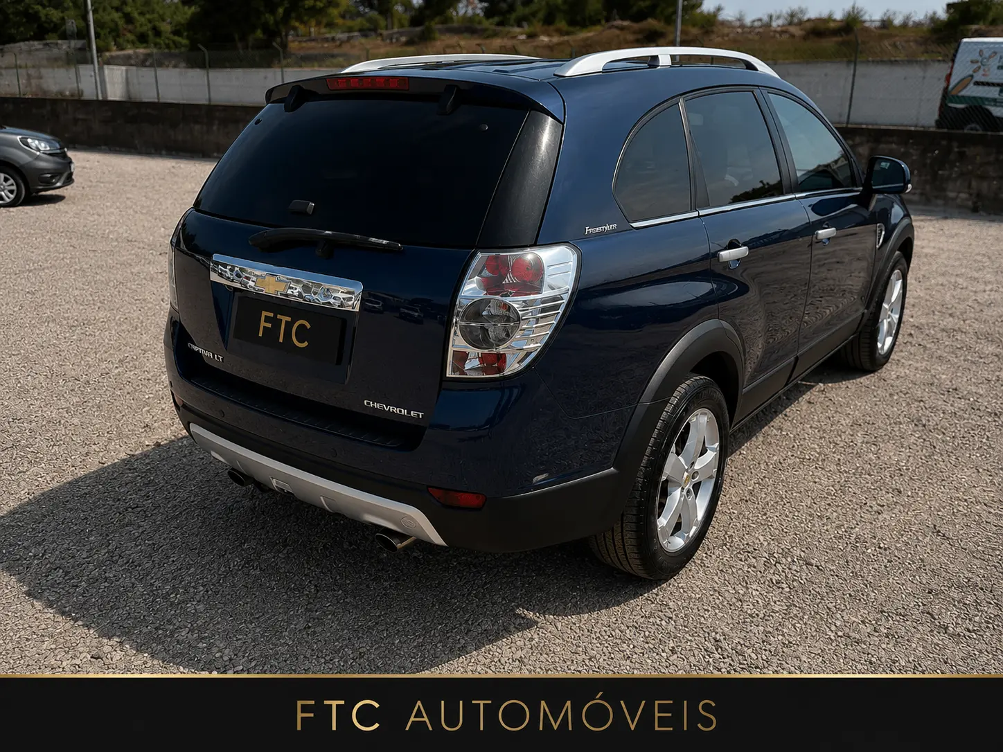 Chevrolet Captiva 2.0 VCDi LT 7L Aut. 4