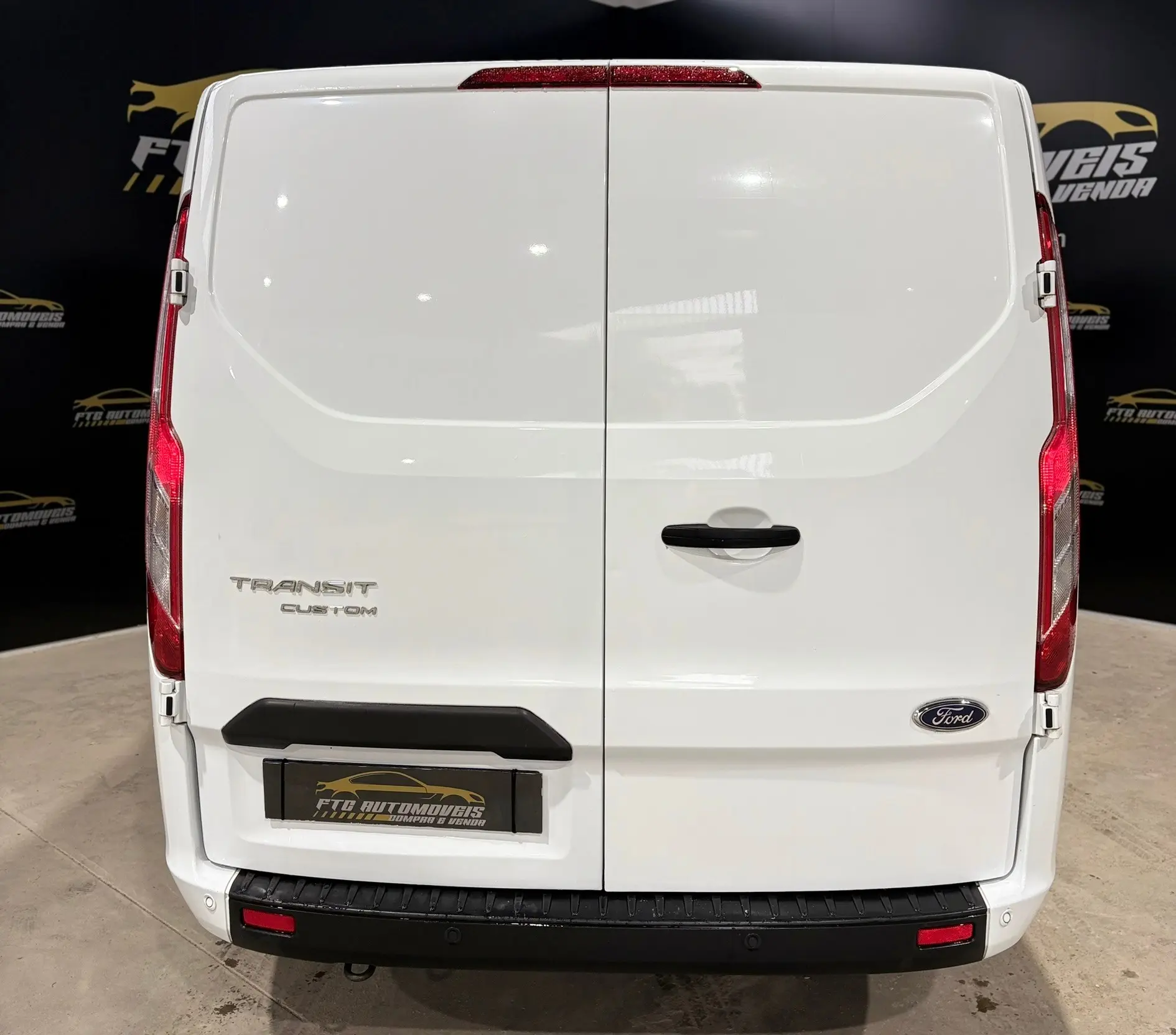 Ford Transit Custom 2.0 EcoBlue L1H1 130CV 4