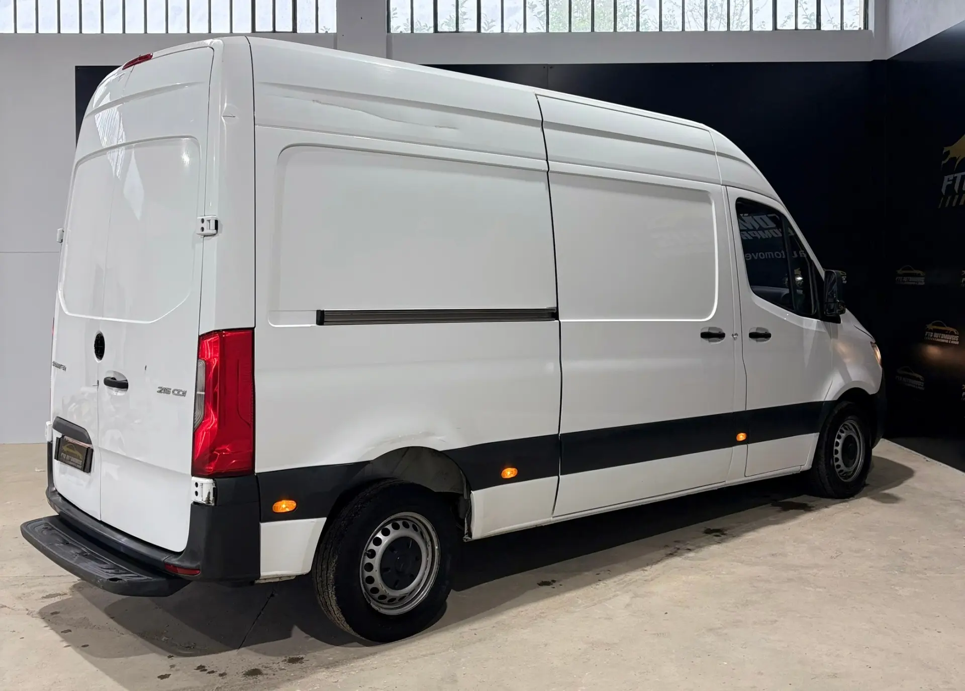 Mercedes-Benz Sprinter Sprinter L2H2 215 Cdi 6