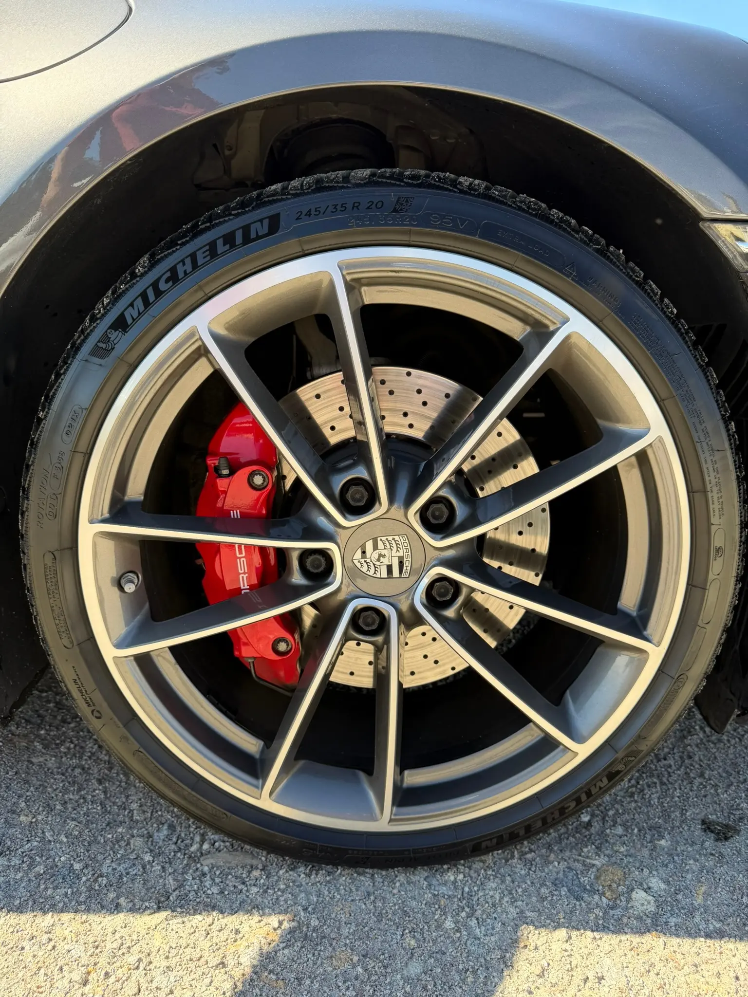 Porsche 911 (992) Carrera 4S PDK 16