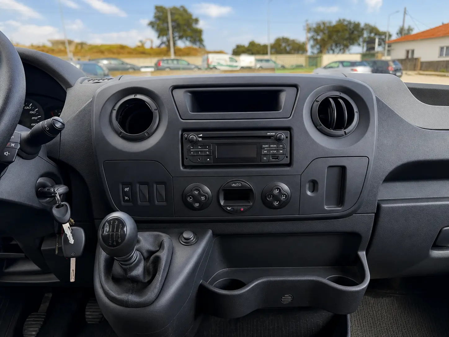Renault Master Master 2.3 125CV CABINE DUPLA BASCULANTE 8