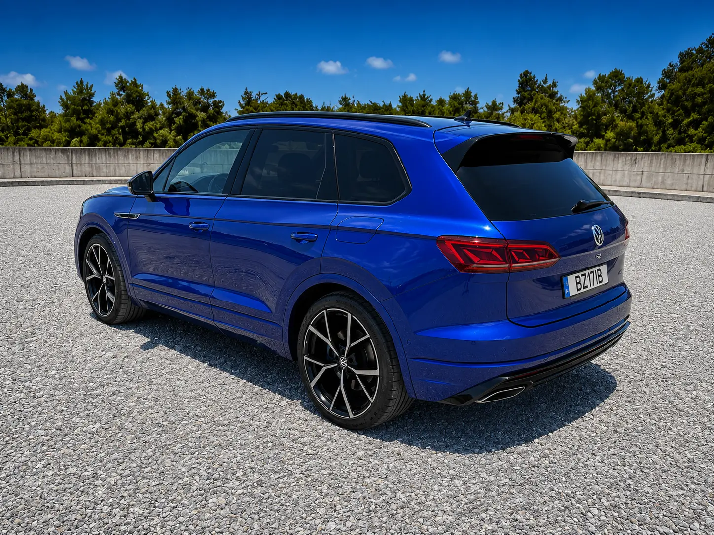 Volkswagen Touareg 3.0 TSI e-Hybrid R 3