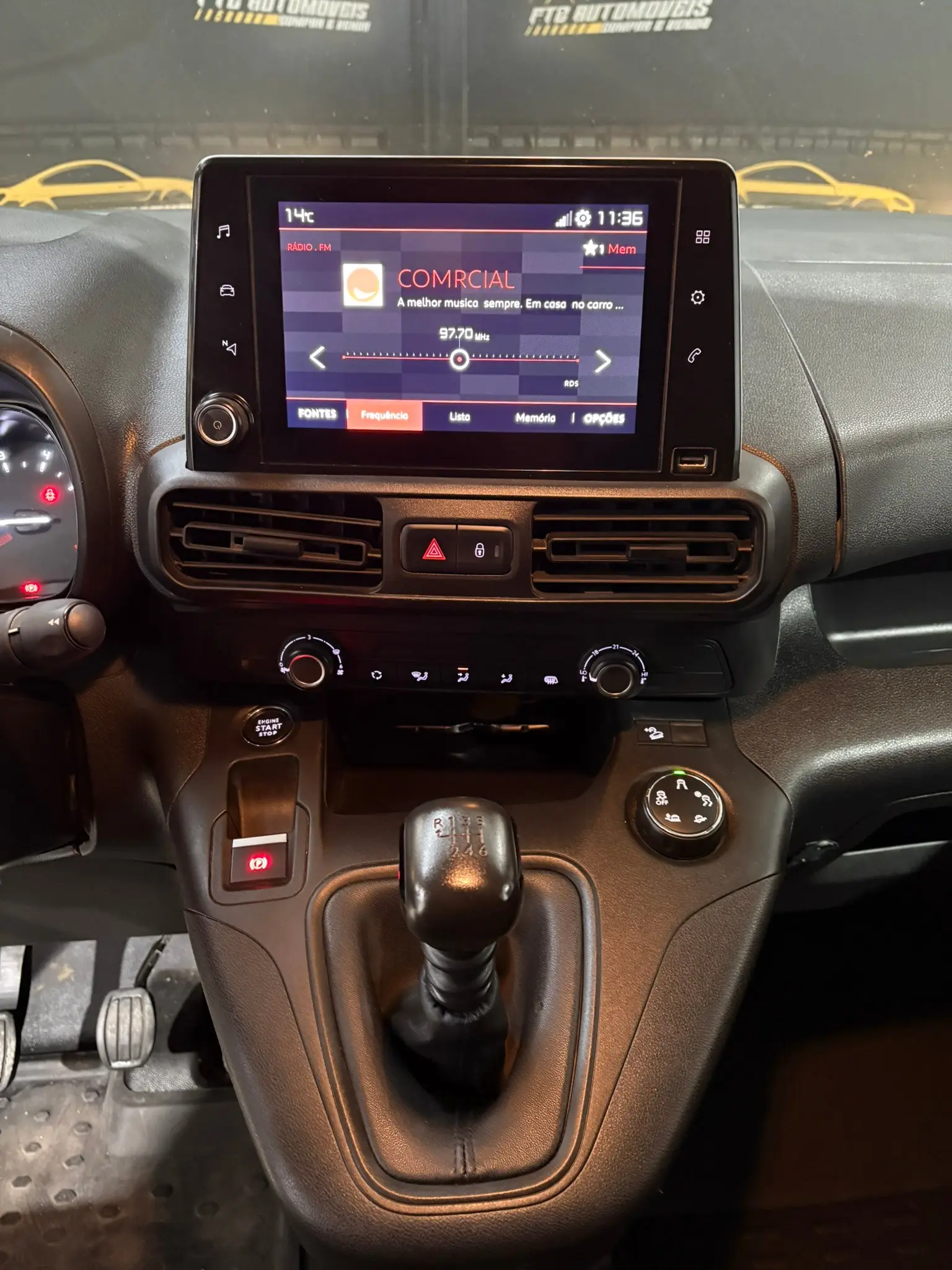 Citroën Berlingo 1.2 PureTech M Feel 9