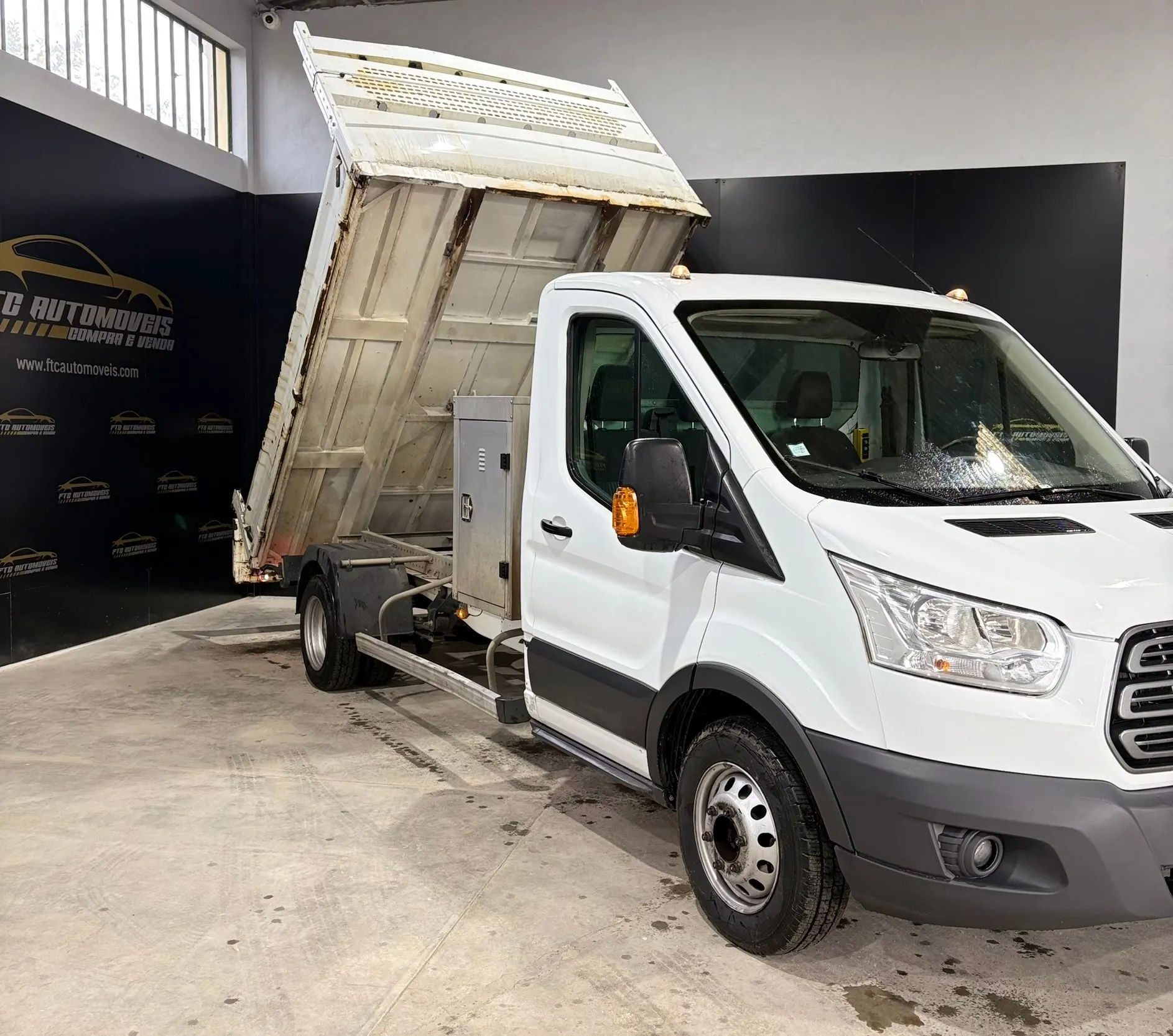 Ford Transit Caixa  Aberta Basculante 5