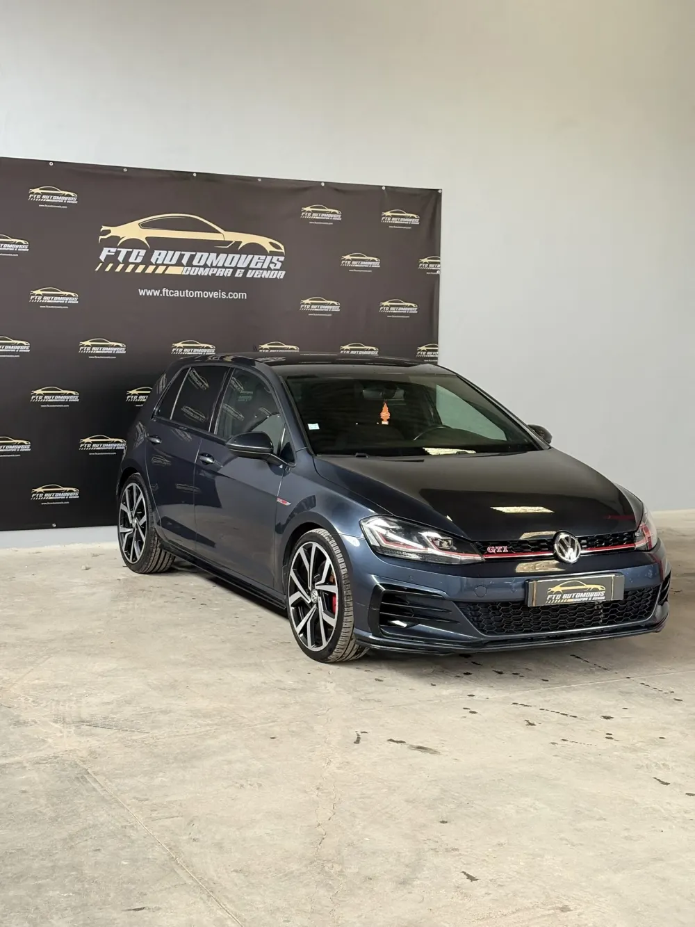 Volkswagen Golf 2.0 TSI GTI DSG Performance 2