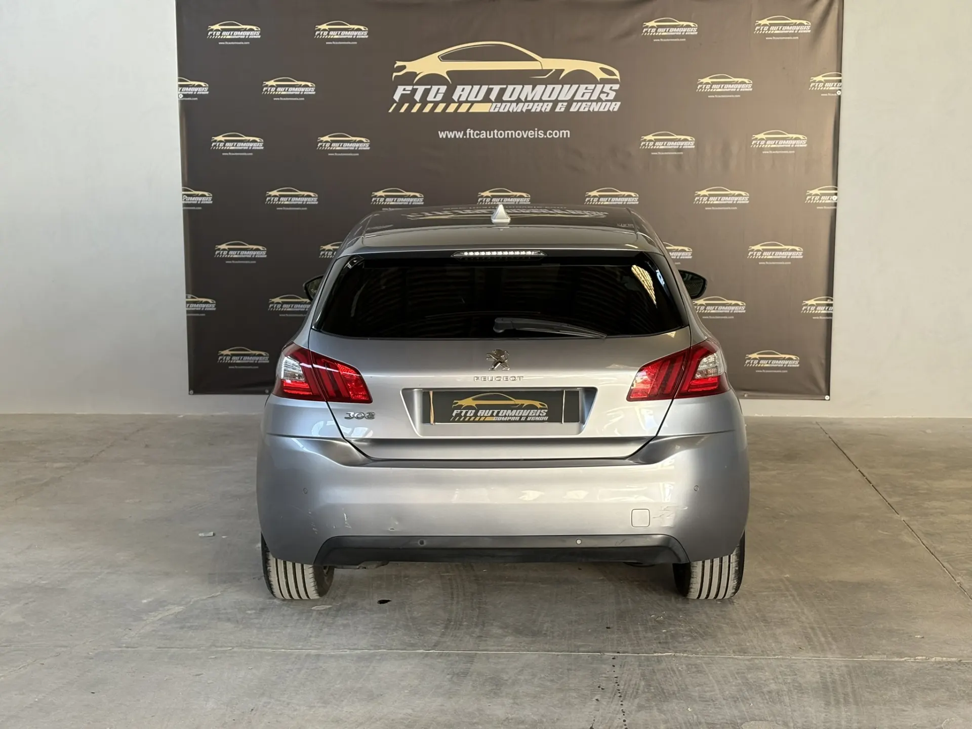 Peugeot 308 1.2 PureTech Style 4