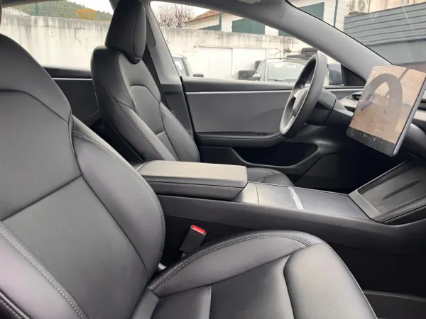 Tesla Model 3 Tração Traseira Premium 24