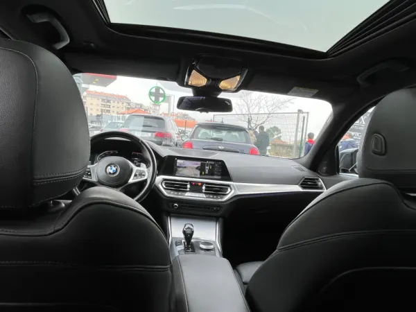 BMW 320 d Touring Pack M Auto 17