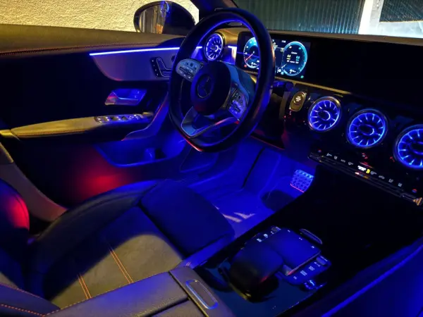 Mercedes-Benz CLA 250 e Shooting Brake AMG Line 25