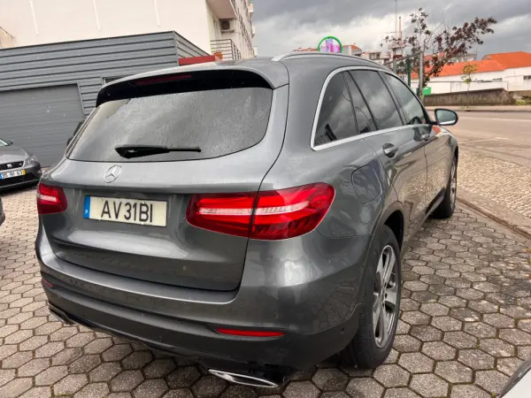 Mercedes-Benz GLC 220 d 4Matic 9G-TRONIC Exclusive 17