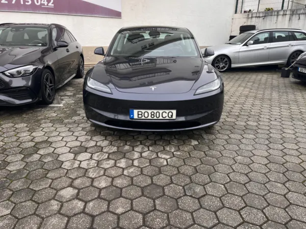 Tesla Model 3 Tração Traseira Premium 9