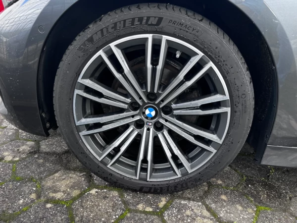 BMW 320 d Touring Pack M Auto 37