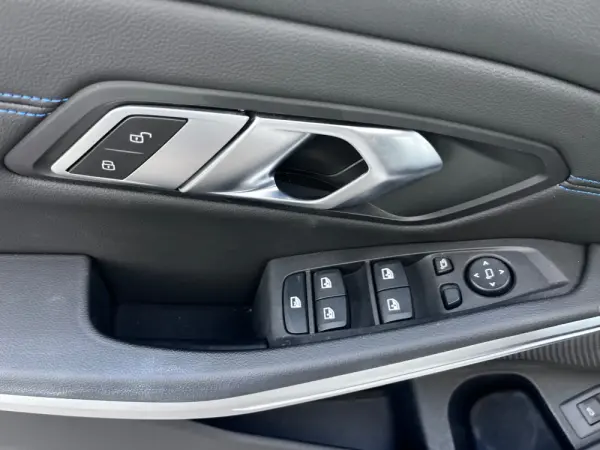 BMW 320 d Aut. Edition M Sport Shadow 7