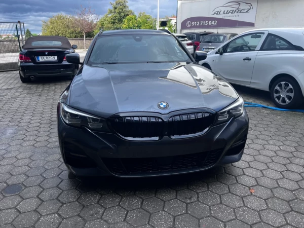 BMW 320 d Touring Pack M Auto 3